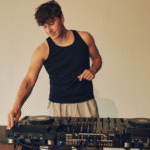 Airbnb Lollapalooza festivals