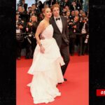 jennifer lawrence robert pattinson sub getty swipe