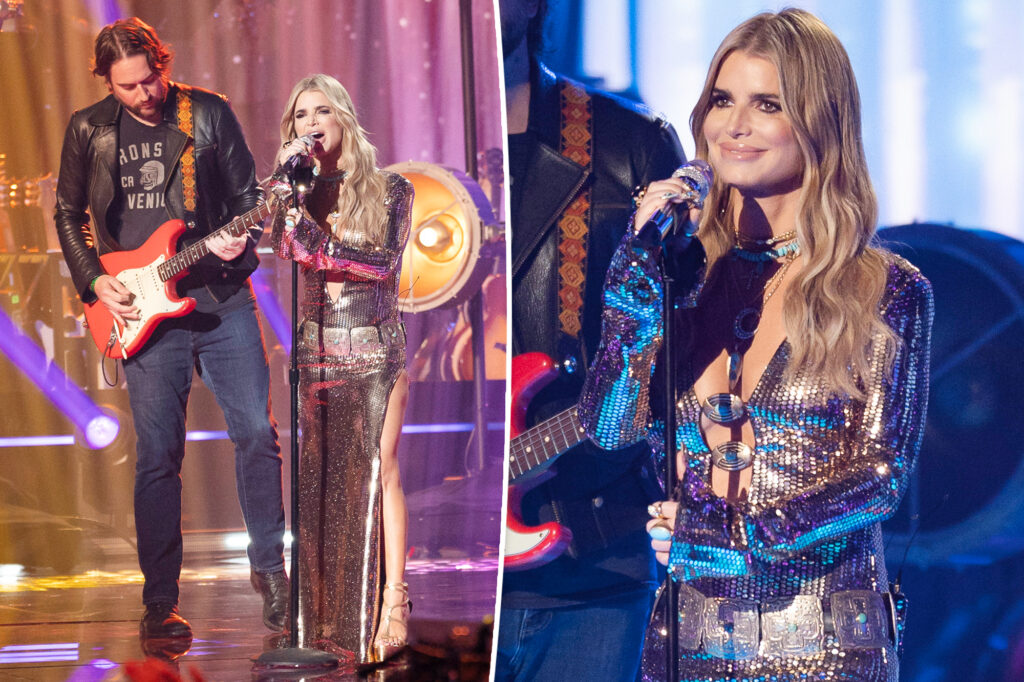 Jessica Simpson's 'American Idol' finale performance roasted