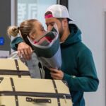 JoJo-Siwa-and-Chris-Hughes--backgrid-3