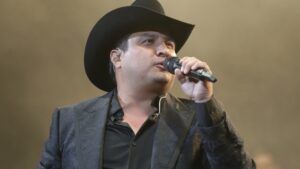 Julión Álvarez Forced to Postpone US Show Due to Visa Issues