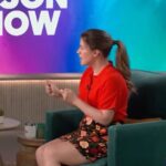 Kelly Clarkson on a talk show.