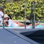 0506-Kylie-Jenner-and-Hailey-Bieber-Wearing-Bikinis-On-A-Yacht-In-Miami-primary-2