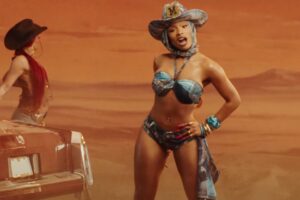megan-thee-stallion-wows-in-denim-two-piece-for-whenever-music-video-full