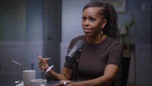 050825_michelle_obama_kal