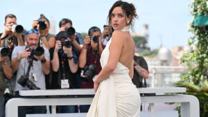 adria arjona cannes