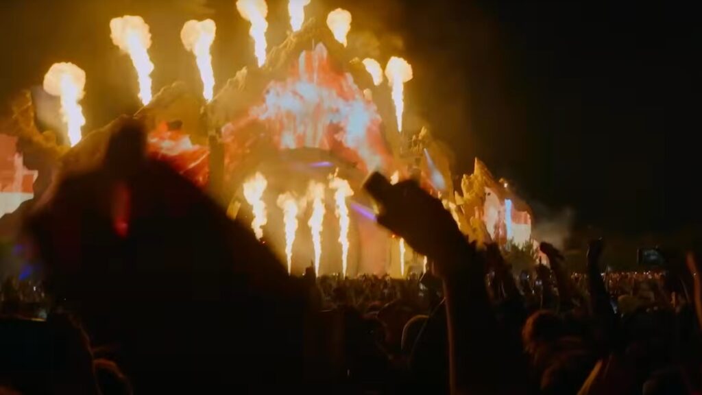 Netflix's Astroworld Documentary Trailer Explores Deadly Festival