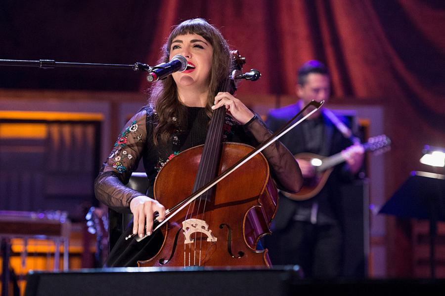 Neyla Pekarek Net Worth | Celebrity Net Worth