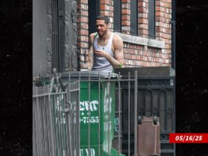 pete davidson the image direct sub swipe