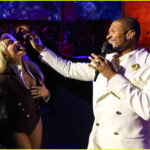 Usher feeding Sabrina carpenter cherry at met gala