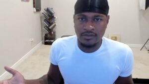SoLLUMINATI unbanned on Twitch as he wants KICK deal instead