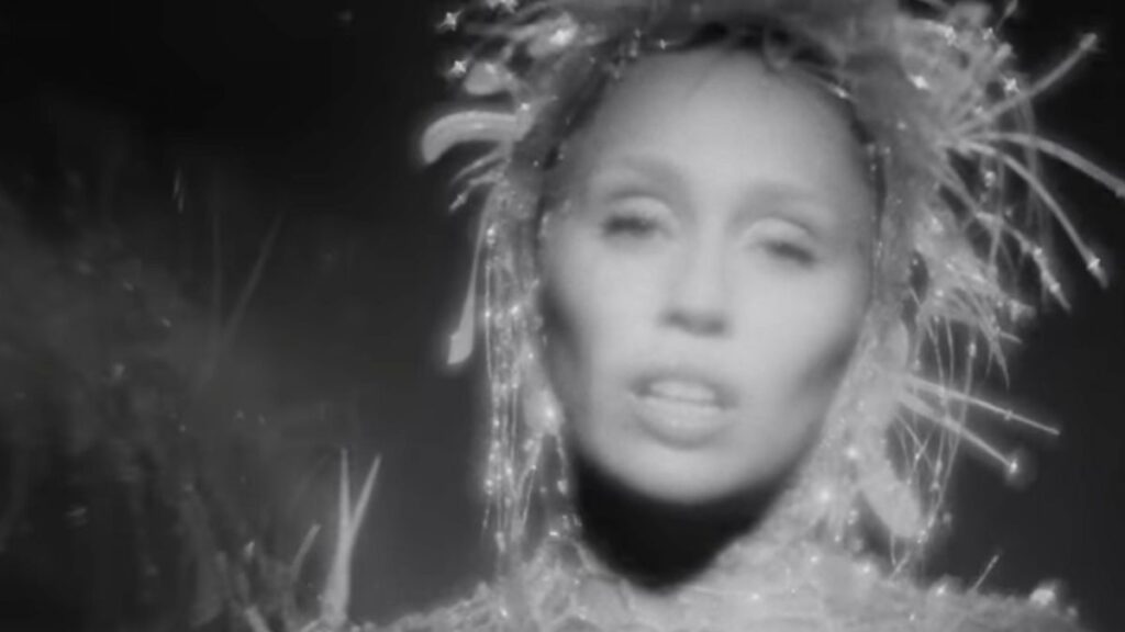 Stream Her Stirring New Single