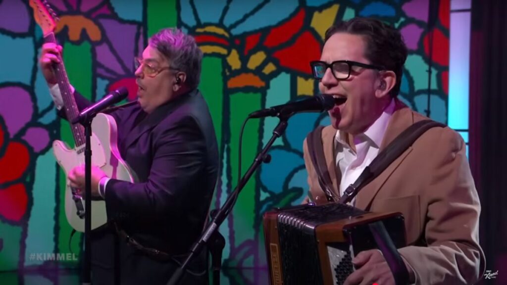 They Might Be Giants Bring "Doctor Worm" to Kimmel: Watch