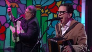They Might Be Giants Bring "Doctor Worm" to Kimmel: Watch