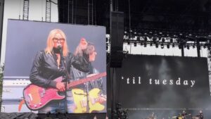 'Til Tuesday Reunite at Cruel World for First Performance in 35 Years
