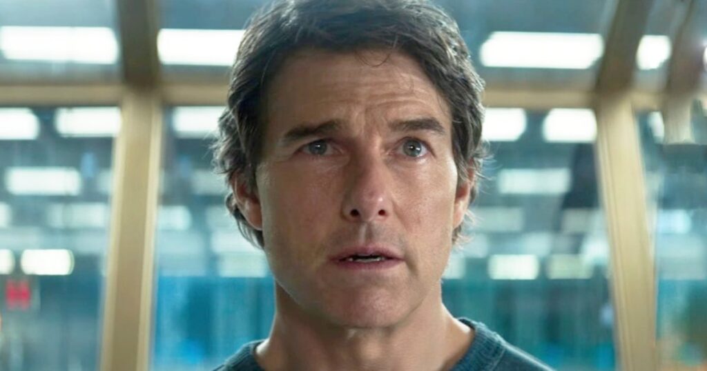 Tom Cruise Performs High-Risk Wing-Walking Stunt