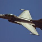 F-16-flying-in-afternoon