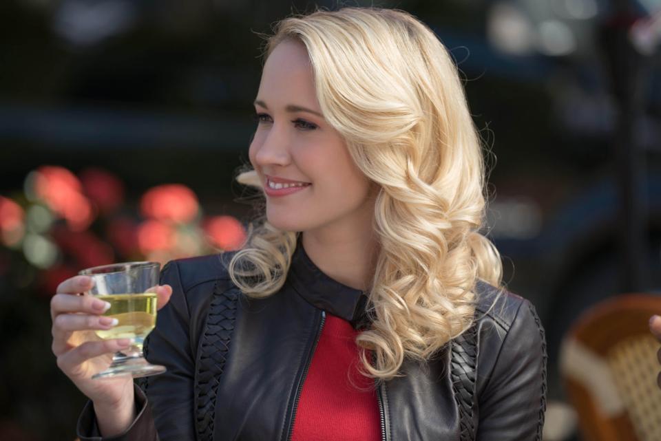 Anna Camp in Pitch Perfect 3.