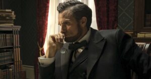 Daniel Day-Lewis Wearing Lincoln Costume On Set