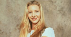 Phoebe Buffay’s Quiet Strength Made Her The Most Grounded Character In The Entire Series