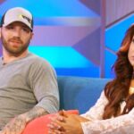 Chelsea Houska and Cole DeBoer on a talk show.