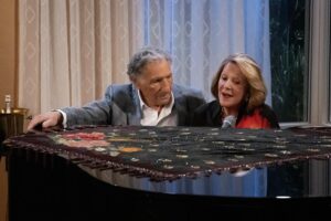 Linda Lavin with Judd Hirsch in "Mid-Century Modern."