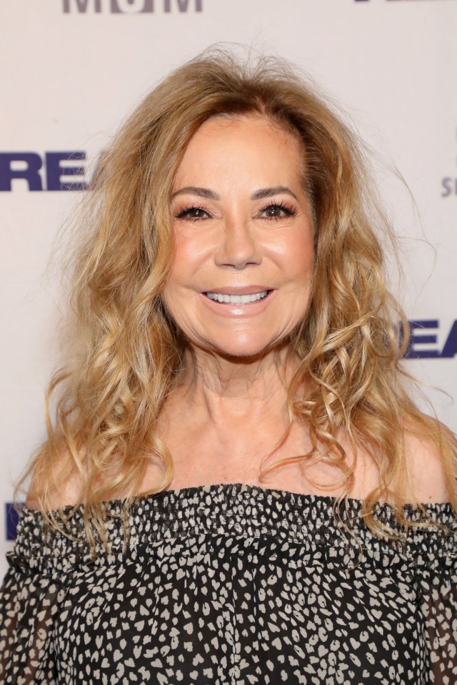 Headshot of Kathie Lee Gifford at an event.