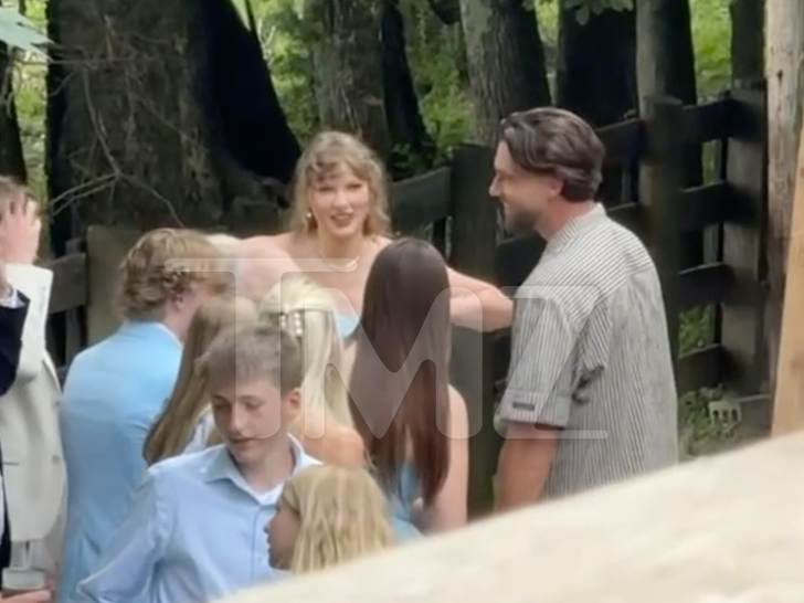 travis kelce taylor swift tmz