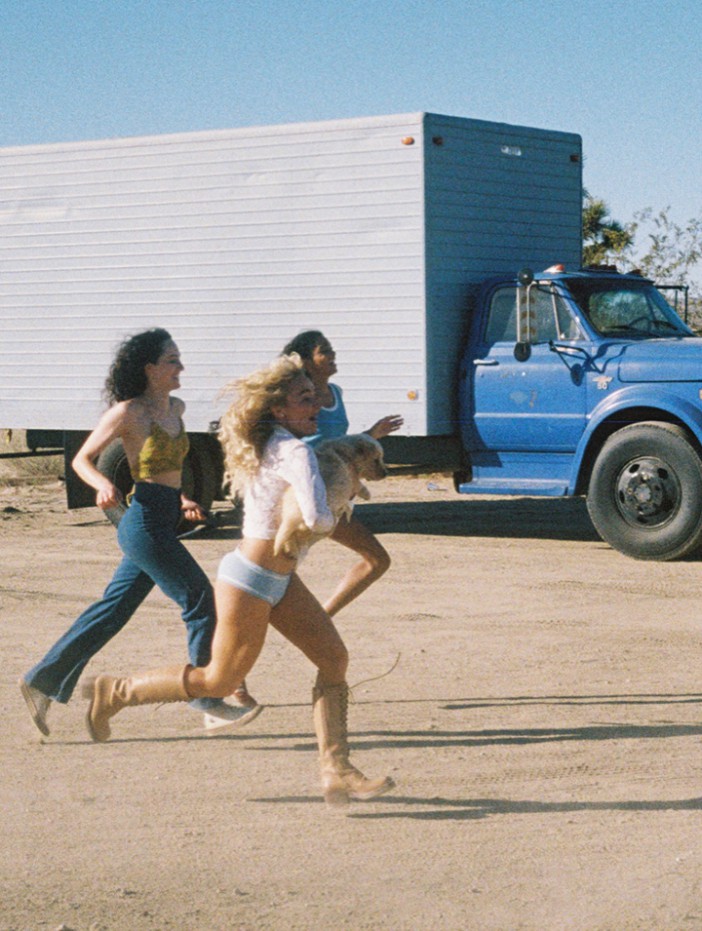 Sabrina Carpenter shares BHS look at her Manchild video shoot.