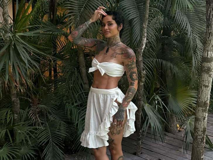 Kehlani Hot Shots