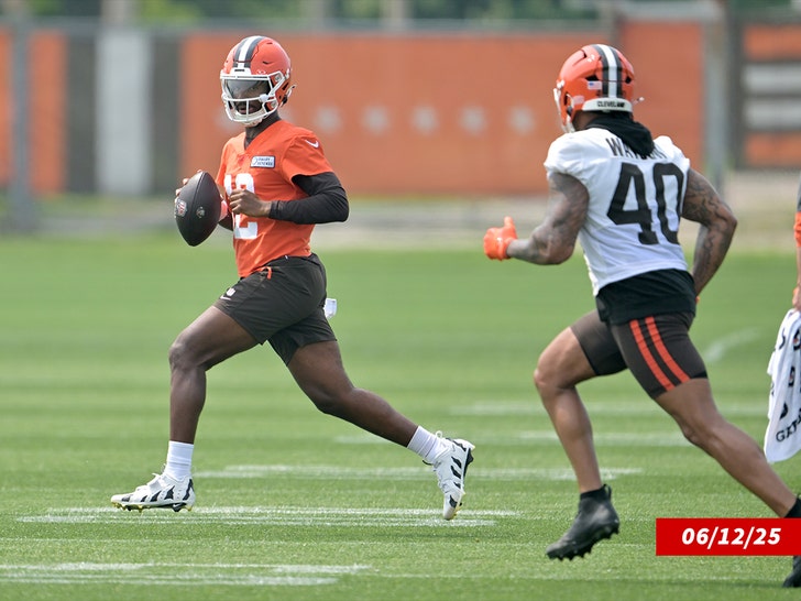 shedeur sanders getty 2