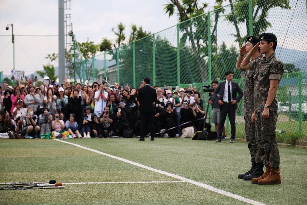 bts rm and v