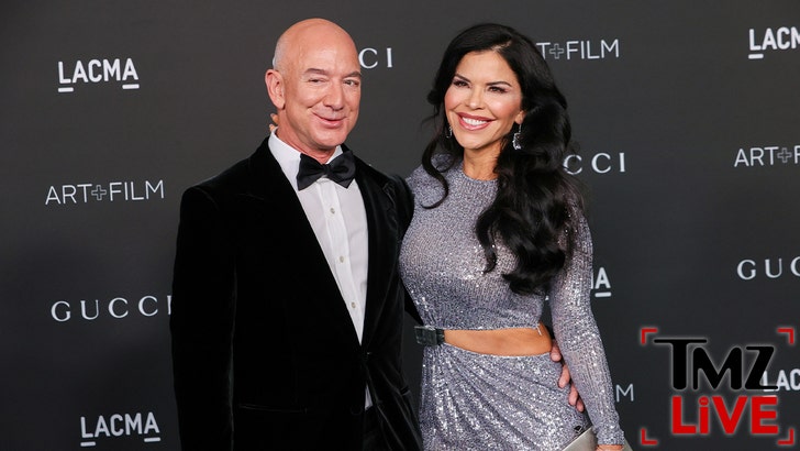 062425_tmz_live_bezos_sanchez_kal