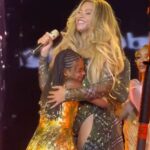 Beyoncé and Rumi Carter during the "CC" tour.