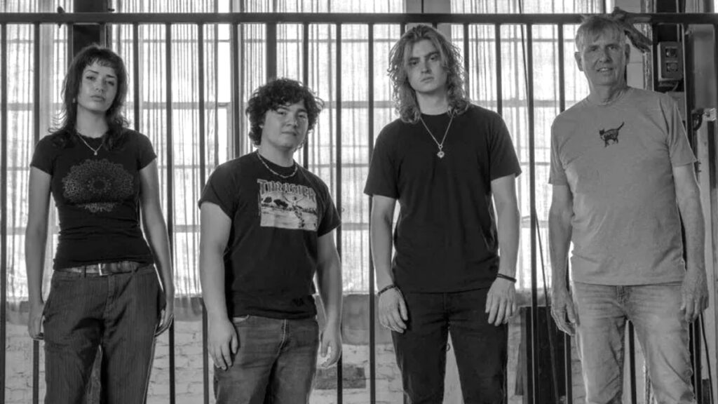 Black Flag's "Gen Z" Lineup Plays First Show in Bulgaria