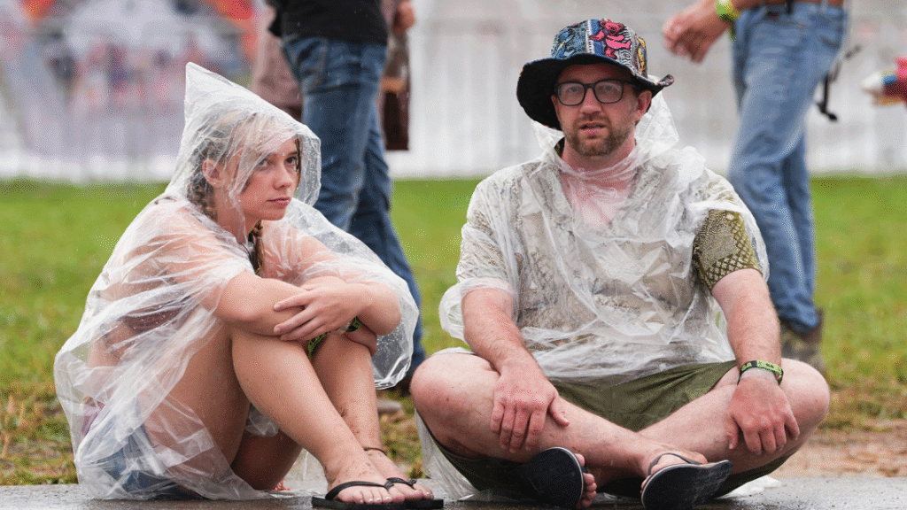 Bonnaroo Rain Weather Mud Stuck Videos