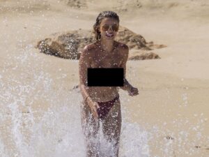 brooks-nader-backgrid-3