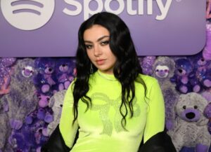 Charli XCX in Bikini Is "Really Cute" — Celebwell