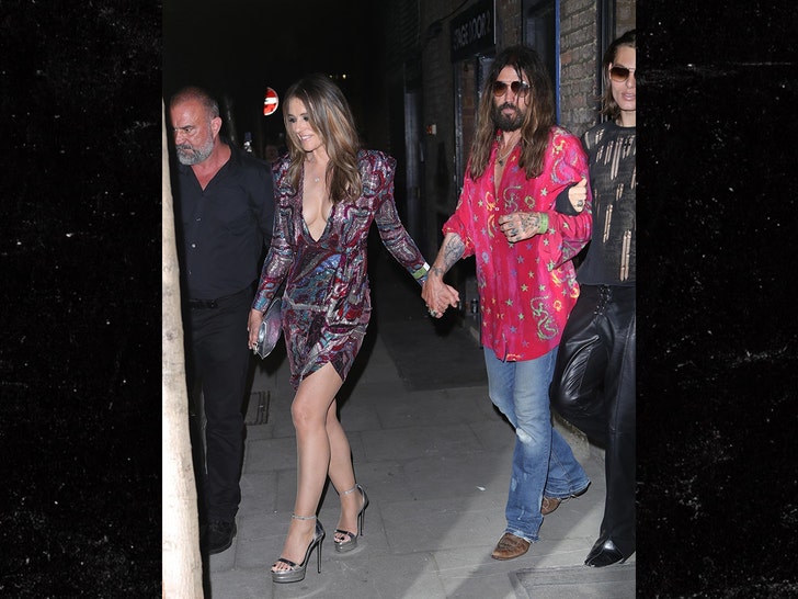 billy-ray-cyrus-Elizabeth-Hurley-backgrid-1
