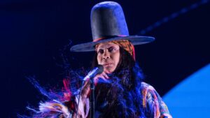 Erykah Badu Shares New Song "Next to You" Produced by The Alchemist