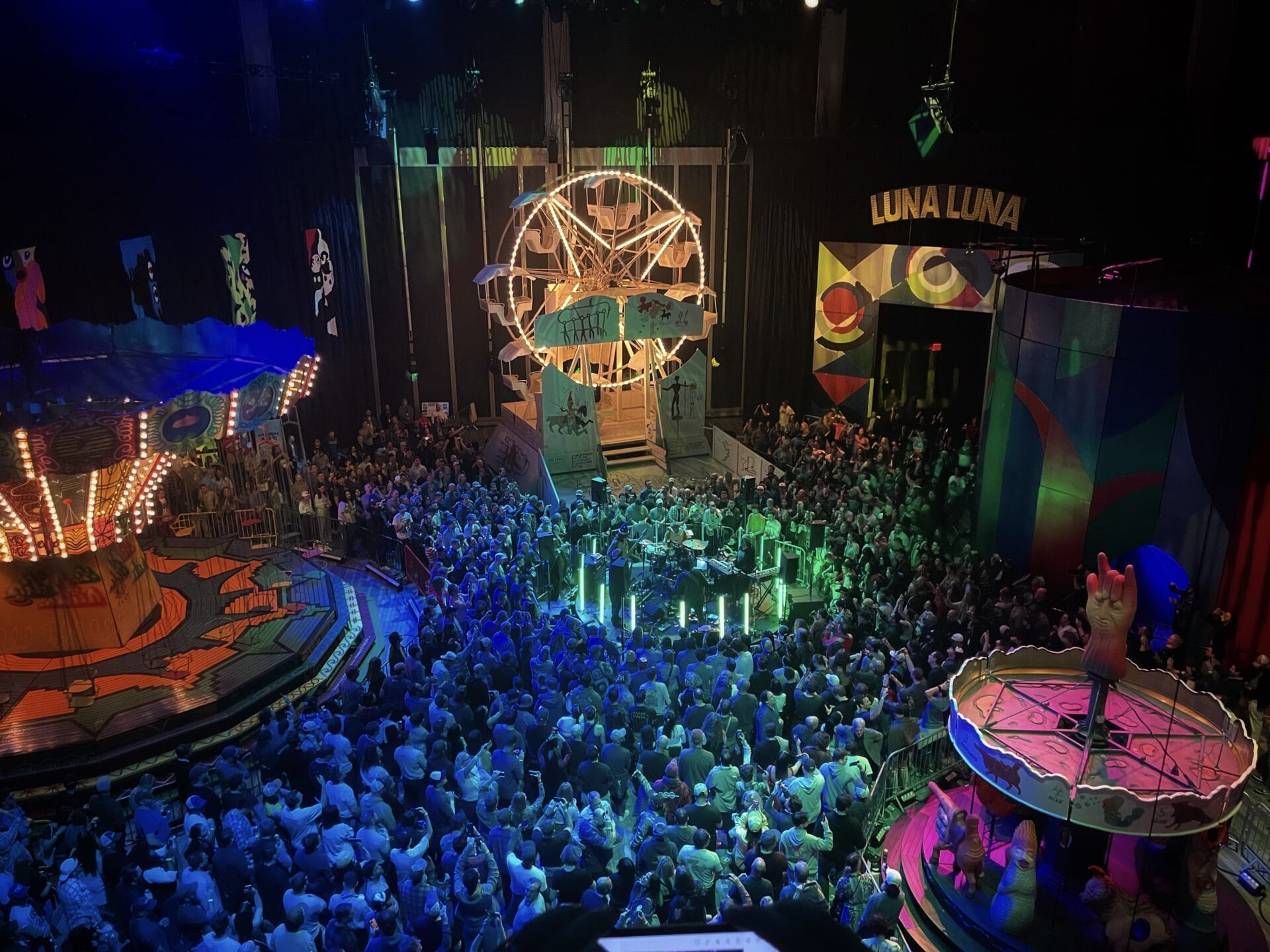 Goose Unveil Limited Edition Vinyl Release of Fully Improvised Luna Luna Show