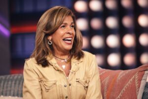 Hoda Kotb smiling on The Kelly Clarkson Show.