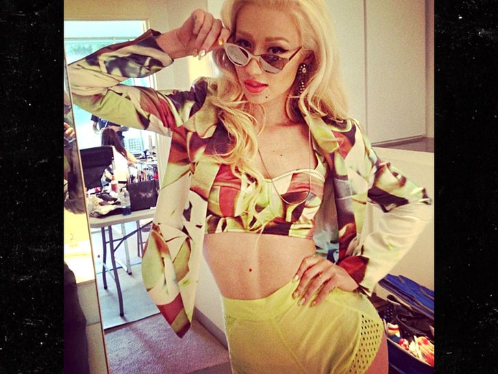 Iggy Azalea sub instagram 3
