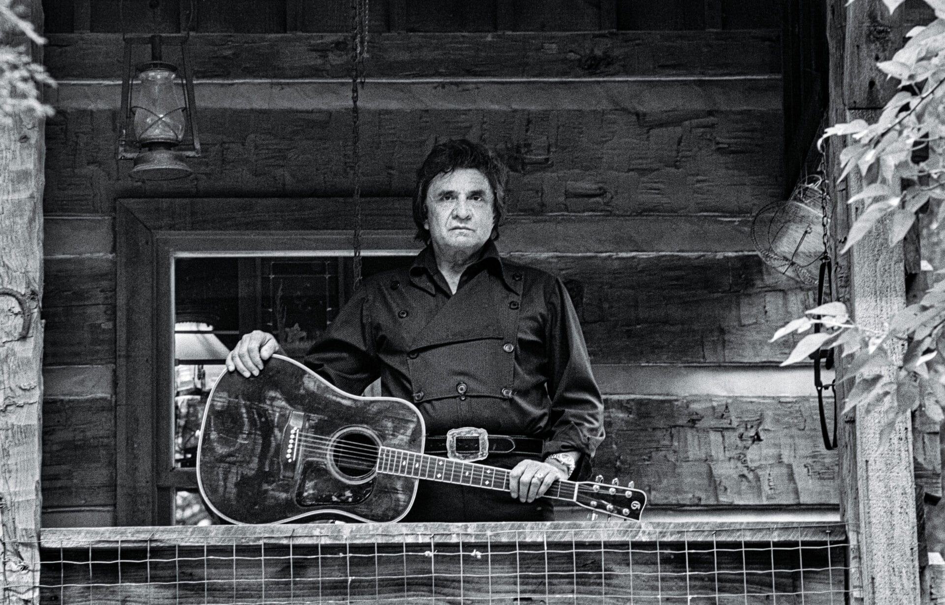 Johnny Cash’s Never-Before-Seen Lyrics, Poems and Diary Pages Collected in Comprehensive New Book
