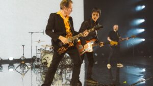Johnny Marr Joins Franz Ferdinand for "Build It Up" Rework