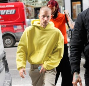 Justin Bieber walking in New York City.