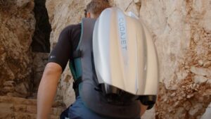 New jetpack design makes “underwater flight” possible for the first time