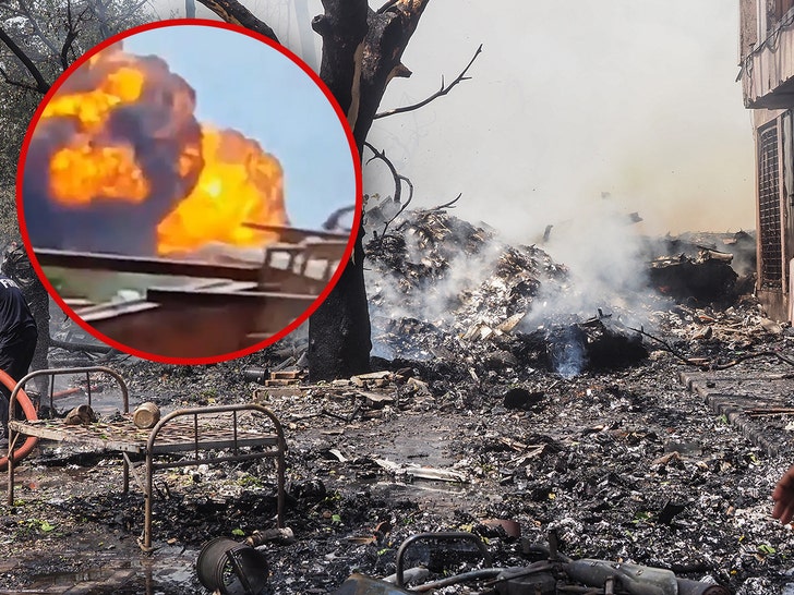 india-boeing-crash-getty-1