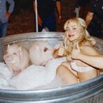 Sabrina Carpenter shares BHS look at her Manchild video shoot.