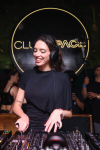 Sara Landry Breaks Club Space Streaming Record With 8-Hour DJ Set: Watch